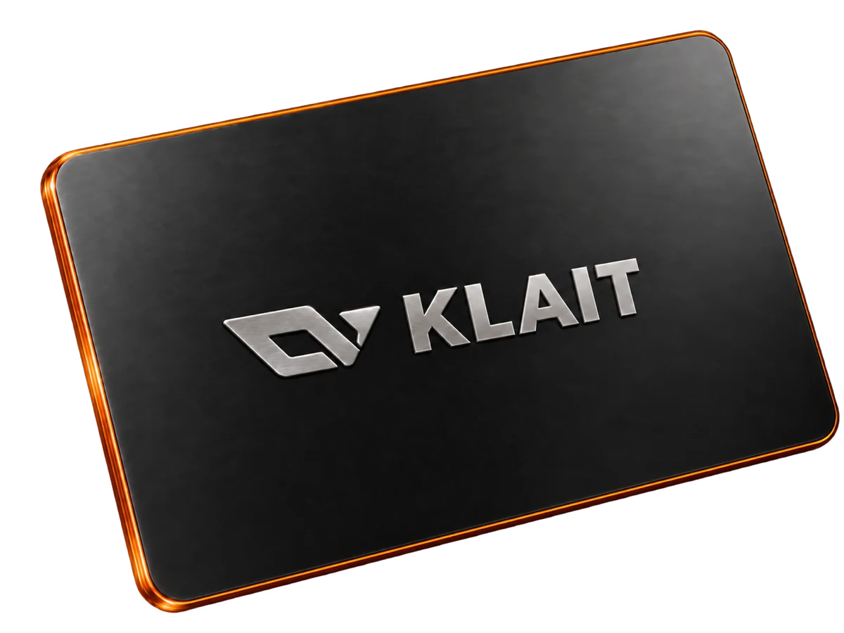 Чёрная карта KLAIT с оранжевой кромкой